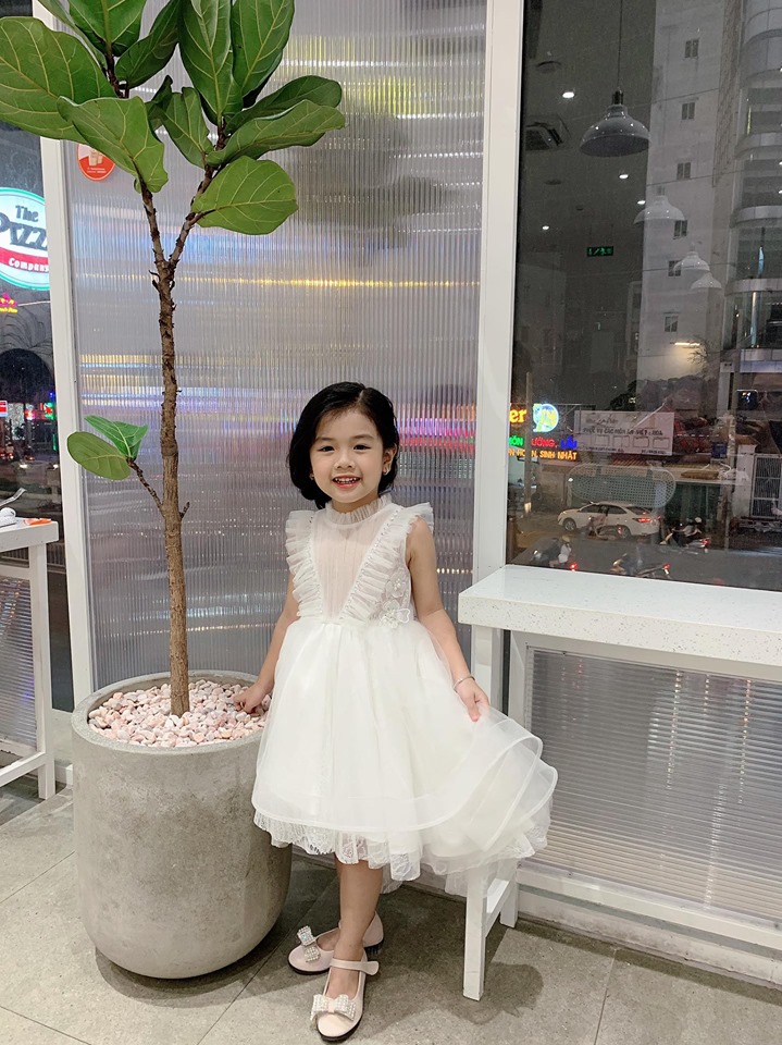 Đầm ren công chúa - Đầm trắng không tay siêu dễ thương cho bé